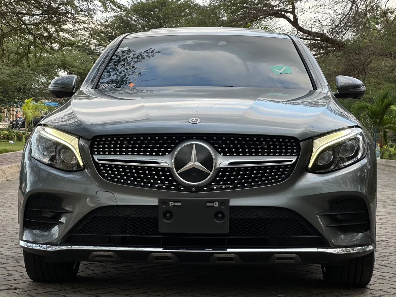 MERCEDES BENZ